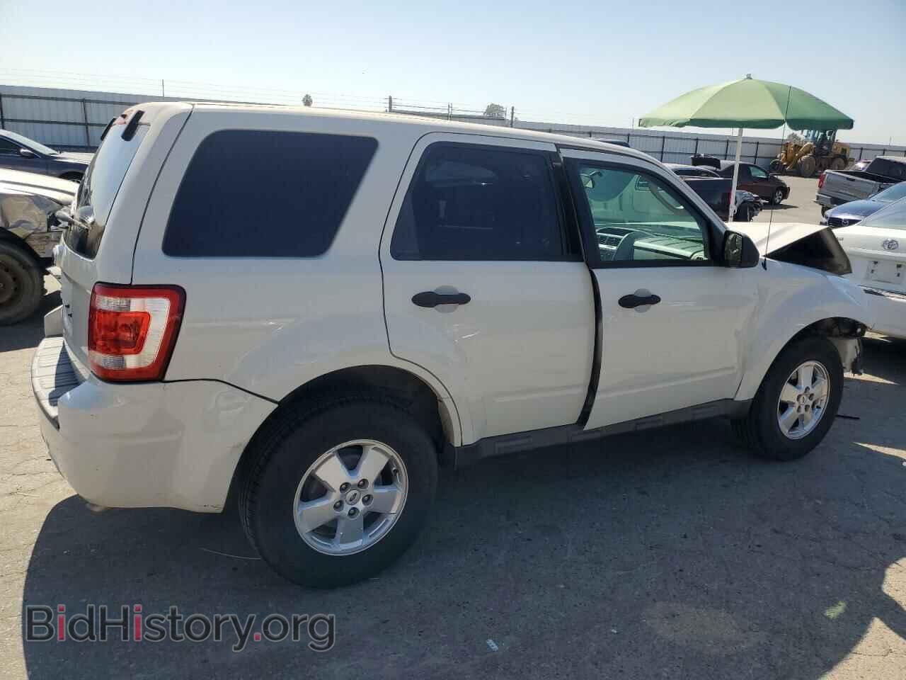 2012 FORD ESCAPE - VIN: 1FMCU0C76CKB12316 - Фото 3