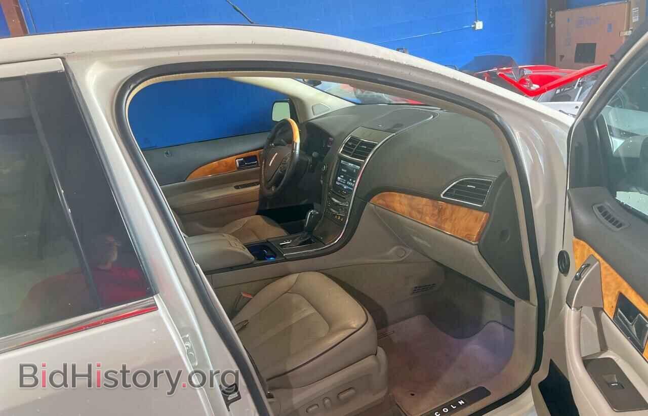 2012 LINCOLN MKX - VIN: 2LMDJ6JK7CBL10179 - Photo 5