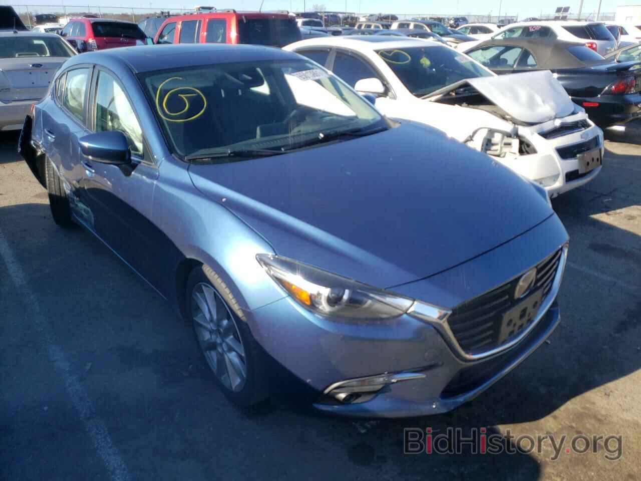 Фотография 3MZBN1M32HM136530 - MAZDA 3 2017