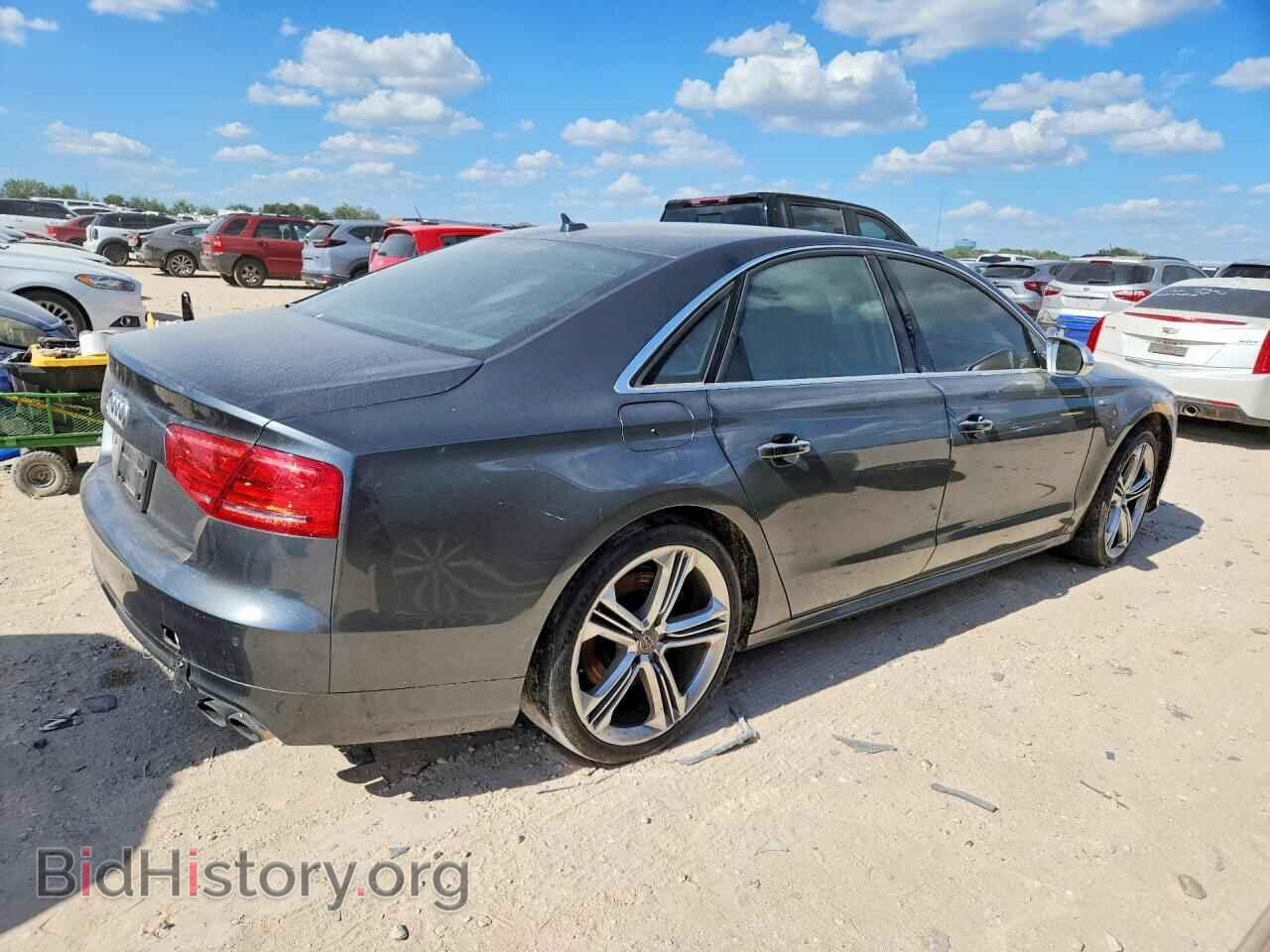 2014 AUDI S8 - VIN: WAUD2AFD2EN005686 - Фото 3