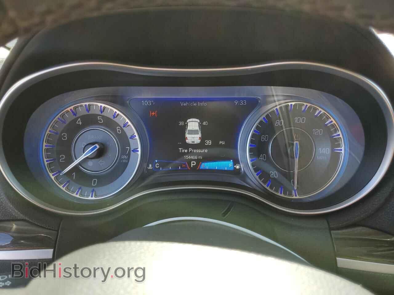 2015 CHRYSLER 300 - VIN: 2C3CCAAGXFH931507 - Фото 9