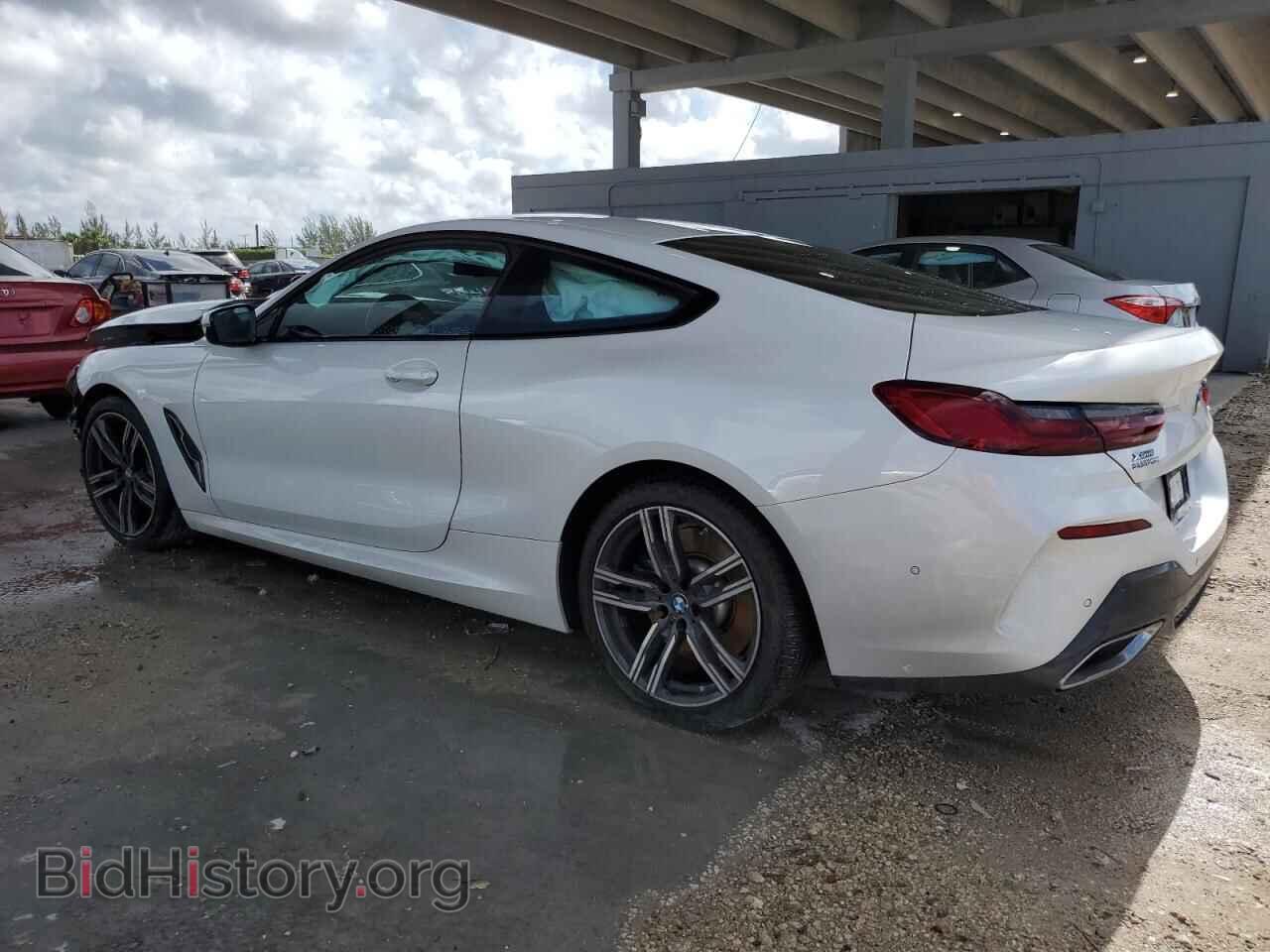2022 BMW 8 SERIES - VIN: WBAAE4C08NCH97015 - Фото 2