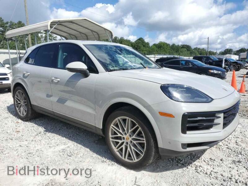 2024 Porsche CAYENNE (VIN WP1AA2AY2RDA02872) — photo 4 of 13
