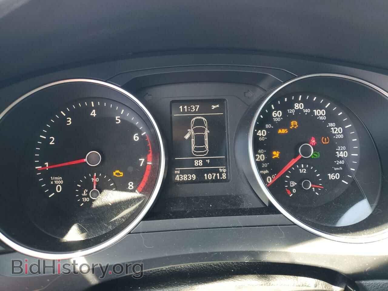 2018 VOLKSWAGEN JETTA - VIN: 3VWDB7AJ2JM247740 - Фото 9