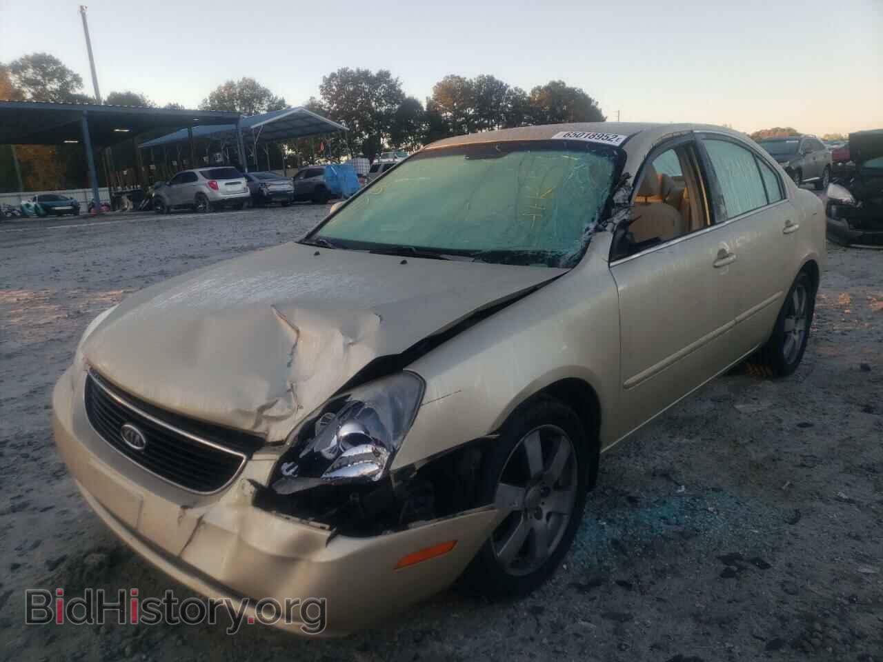 2008 KIA OPTIMA - VIN: KNAGE123785242986 - Фото 2