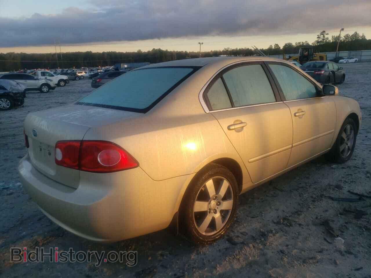 2008 KIA OPTIMA - VIN: KNAGE123785242986 - Фото 4