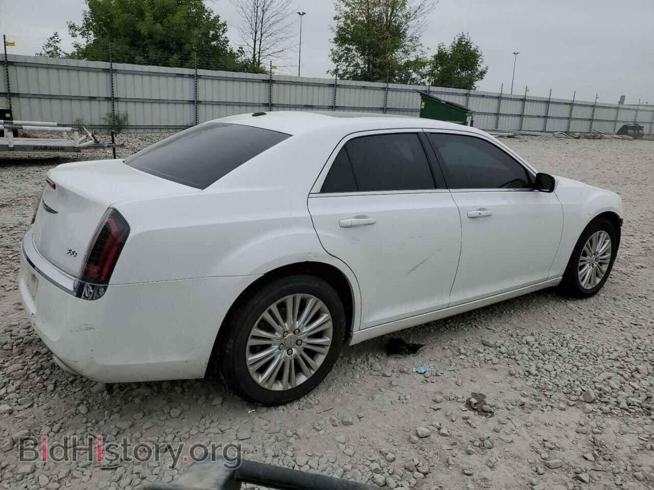 2013 CHRYSLER 300 - VIN: 2C3CCARG1DH551957 - Фото 3