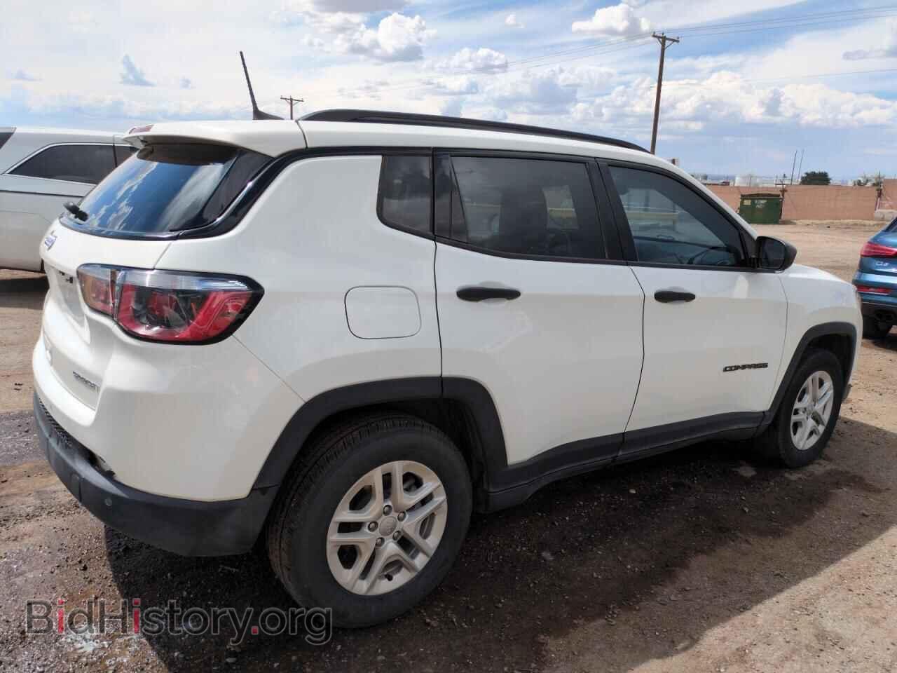 2017 JEEP COMPASS - VIN: 3C4NJCAB3HT659788 - Фото 3