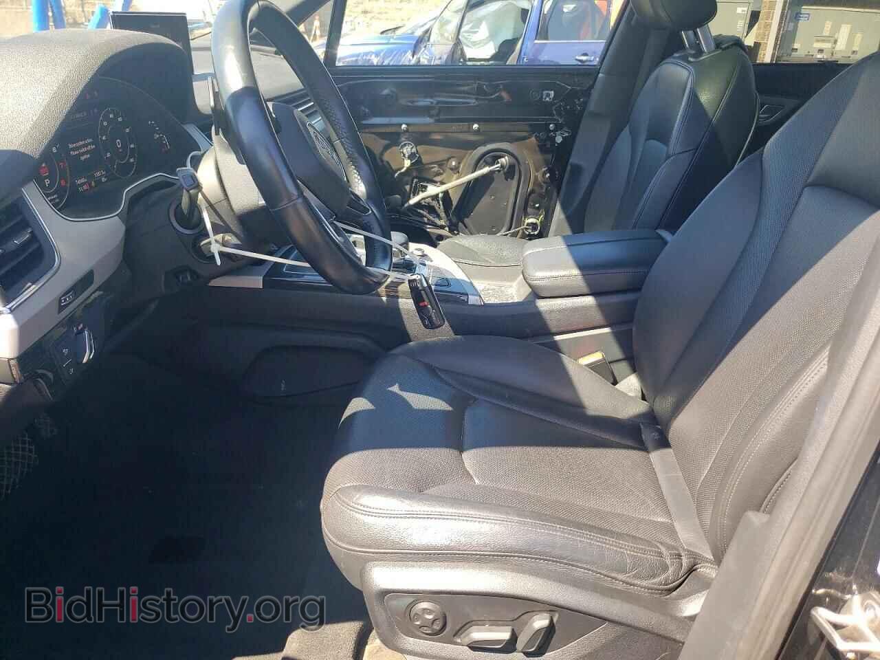 2018 AUDI Q7 - VIN: WA1LHAF76JD044802 - Photo 7