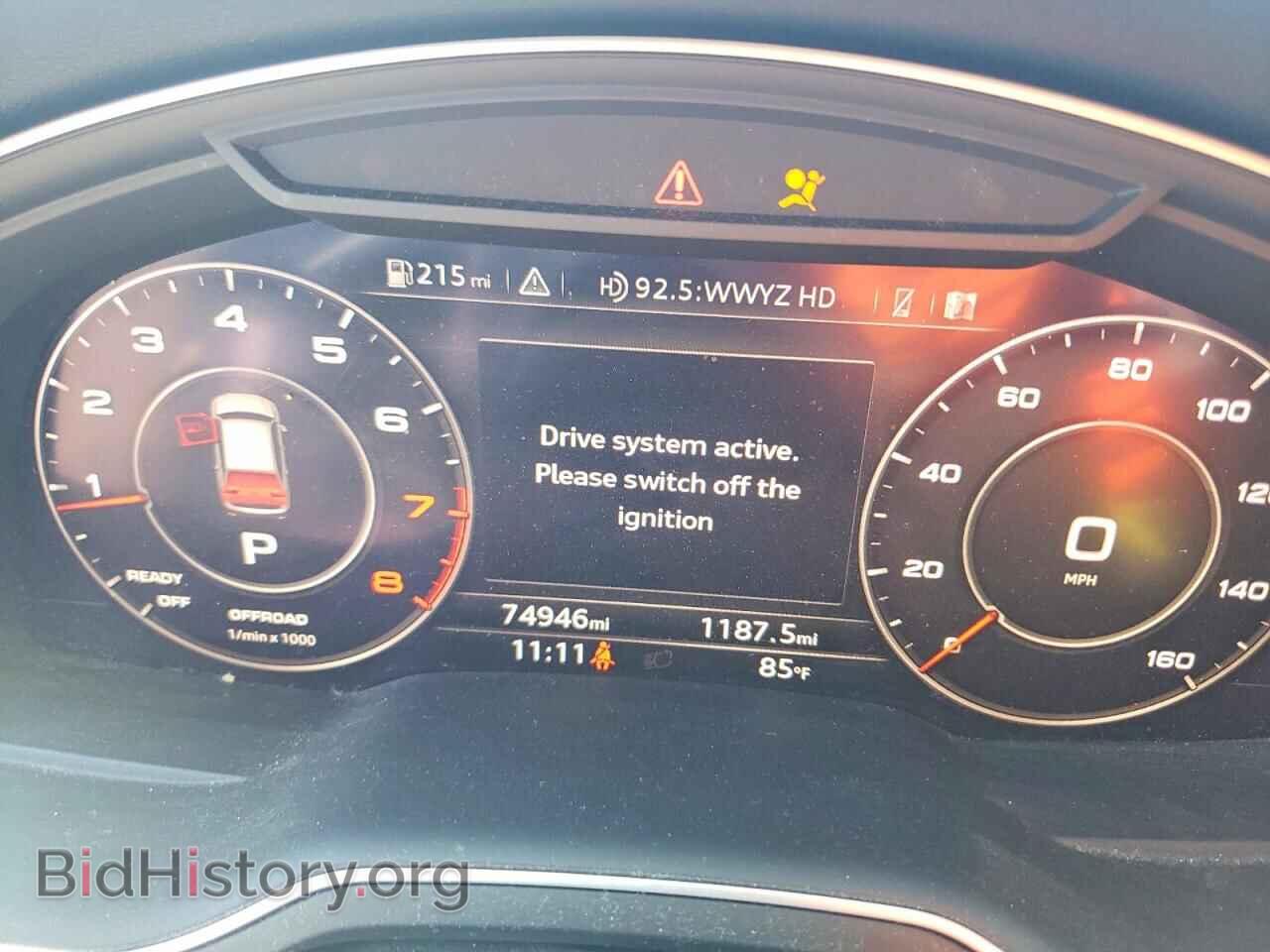2018 AUDI Q7 - VIN: WA1LHAF76JD044802 - Photo 9
