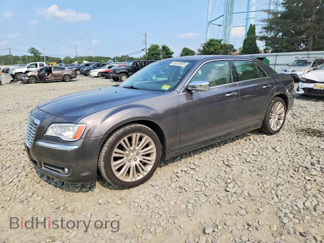 Фотография 2C3CCAEG5DH731934 - CHRYSLER 300 2013