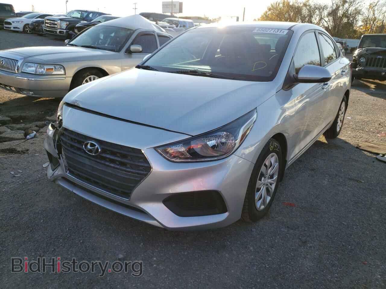 2018 HYUNDAI ACCENT - VIN: 3KPC24A31JE020869 - Фото 2