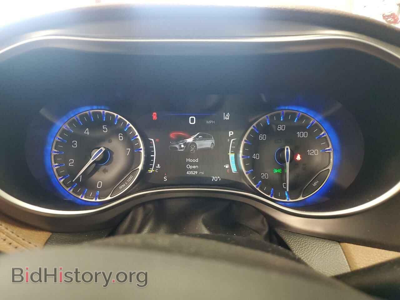 2017 CHRYSLER PACIFICA - VIN: 2C4RC1GG5HR772017 - Photo 9