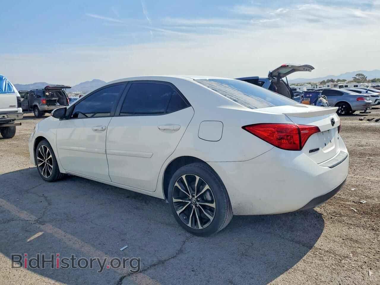 2017 TOYOTA COROLLA - VIN: 2T1BURHEXHC843495 - Фото 2