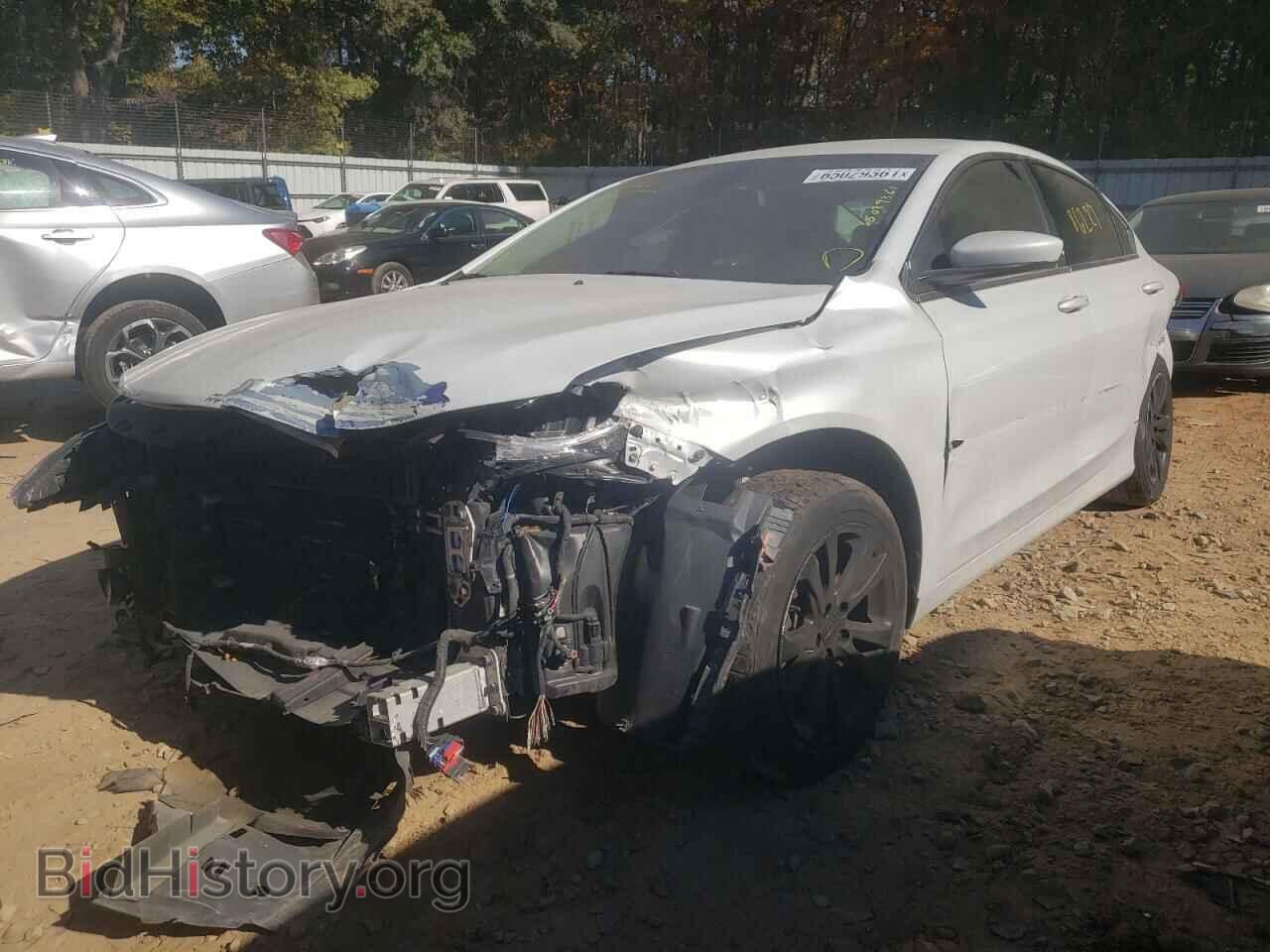 2015 CHRYSLER 200 - VIN: 1C3CCCAB8FN726355 - Фото 2