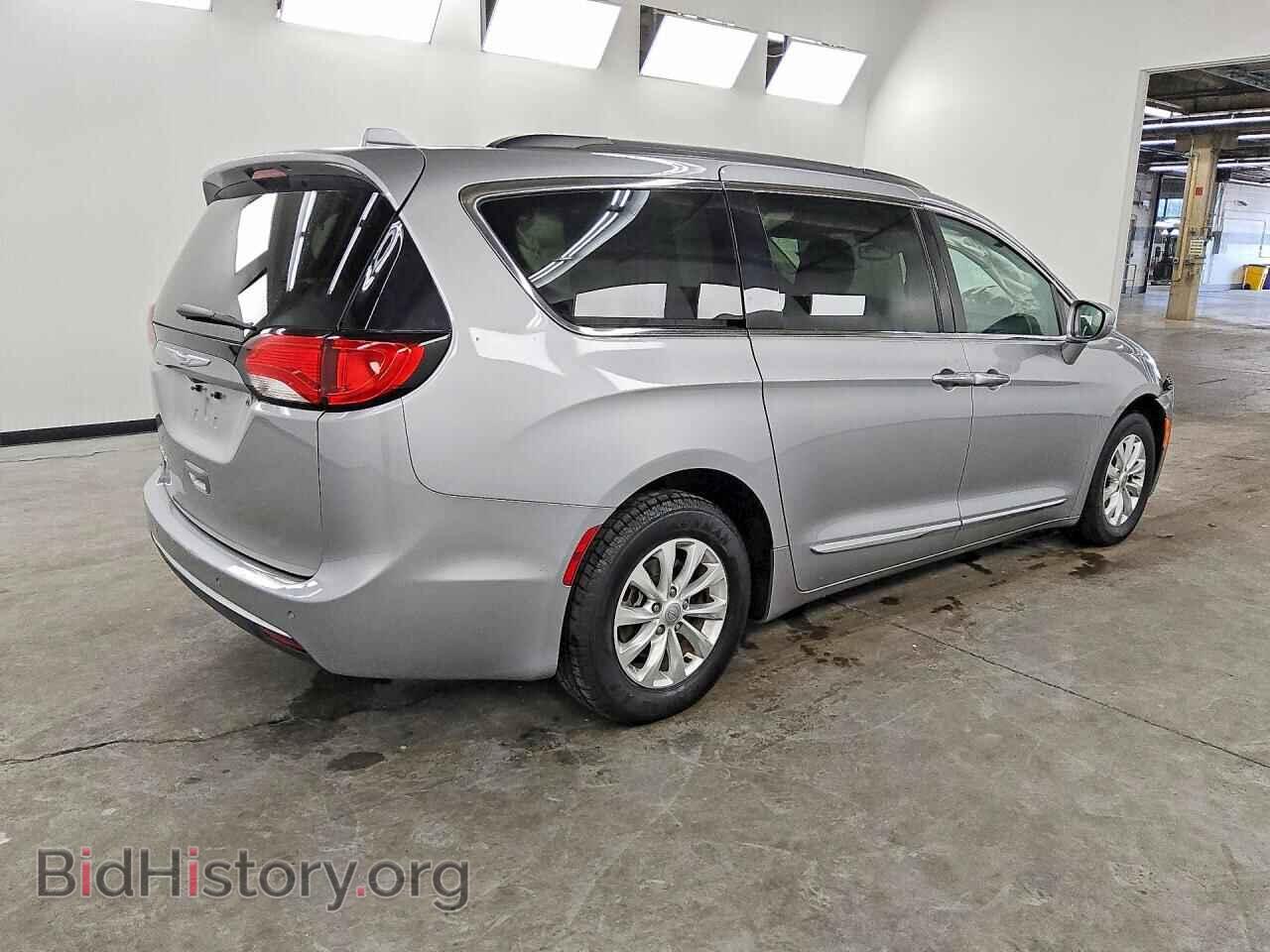 2017 CHRYSLER PACIFICA - VIN: 2C4RC1BG0HR747436 - Photo 3