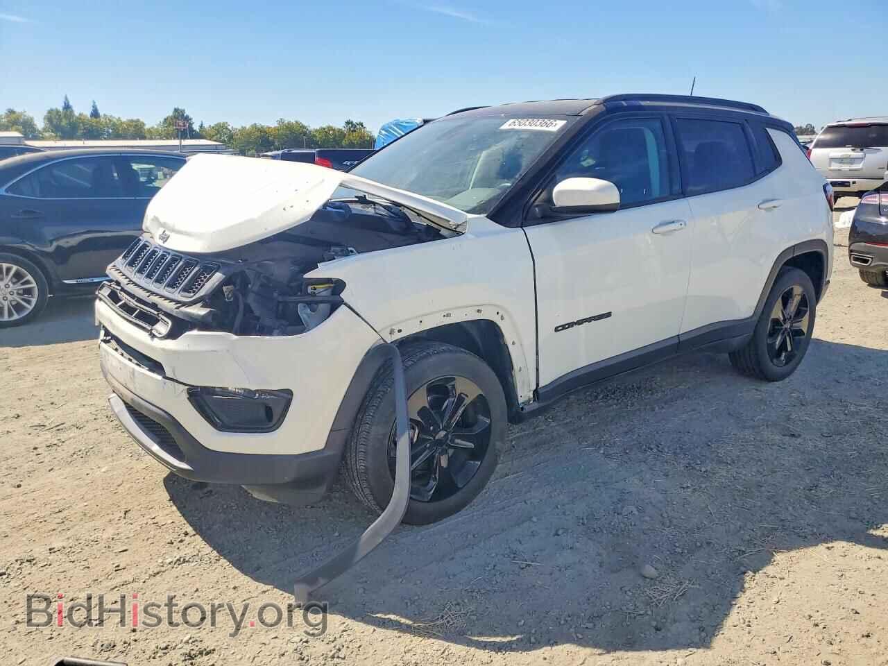 Photo 3C4NJDBB8LT242731 - JEEP COMPASS 2020