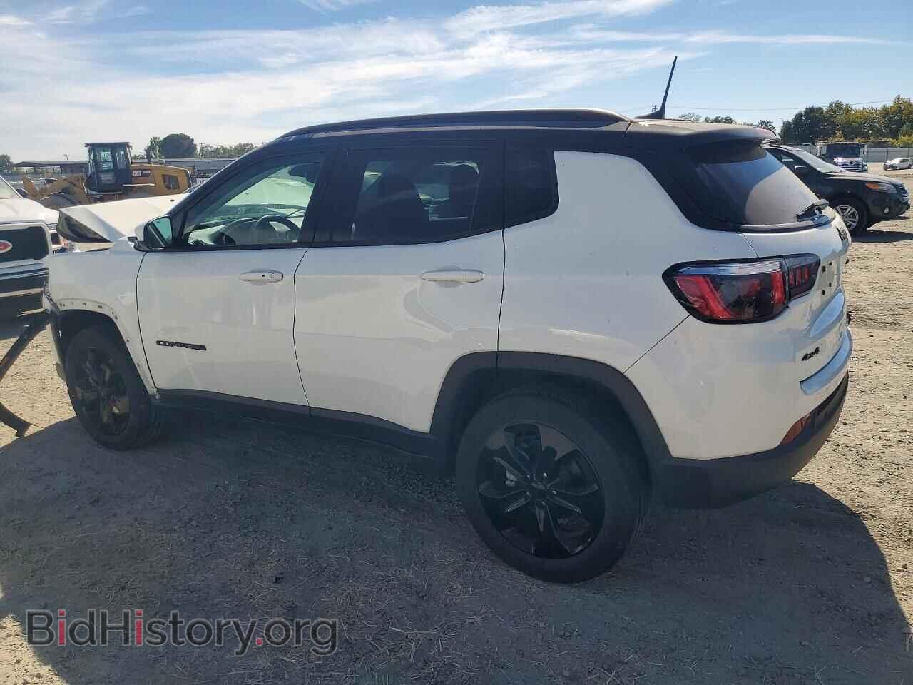 2020 JEEP COMPASS - VIN: 3C4NJDBB8LT242731 - Photo 2