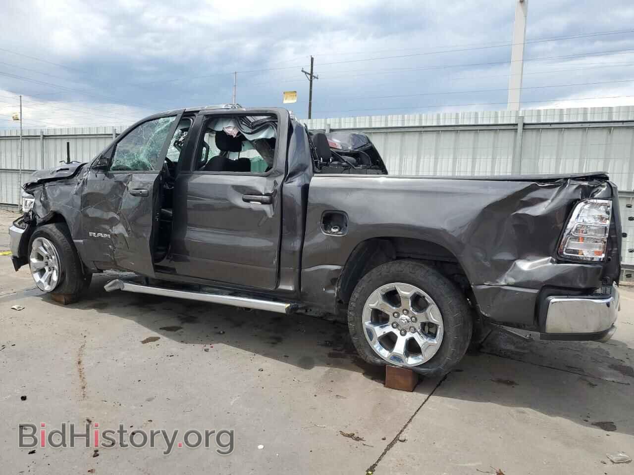 2021 RAM 1500 - VIN: 1C6SRFFT9MN568024 - Фото 2