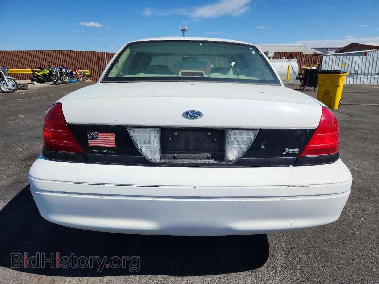 2011 FORD CROWN VIC - VIN: 2FABP7BV5BX123101 - Фото 6