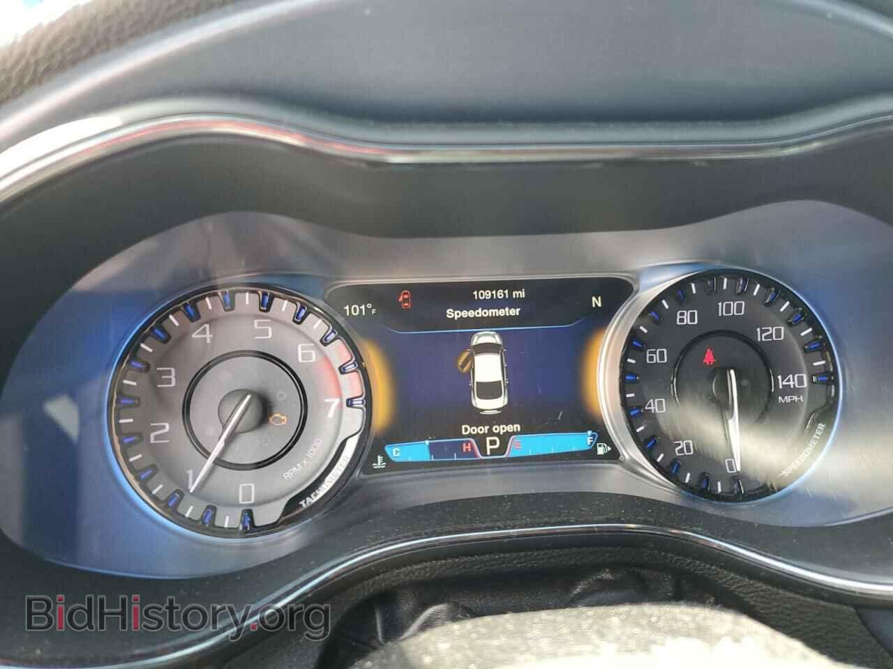 2016 CHRYSLER 200 - VIN: 1C3CCCBB5GN139403 - Фото 9
