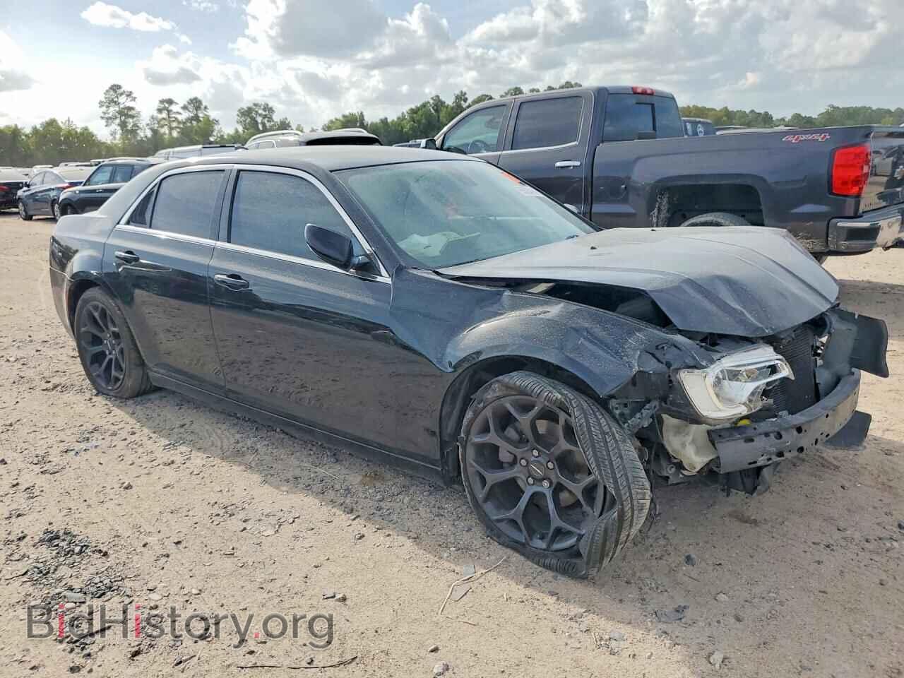 2017 CHRYSLER 300 - VIN: 2C3CCAAG6HH662182 - Photo 4