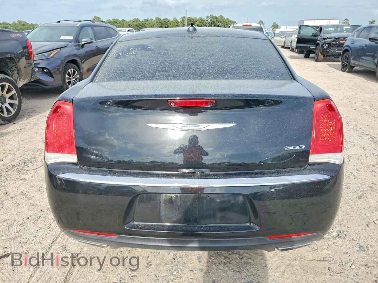 2017 CHRYSLER 300 - VIN: 2C3CCAAG6HH662182 - Photo 6