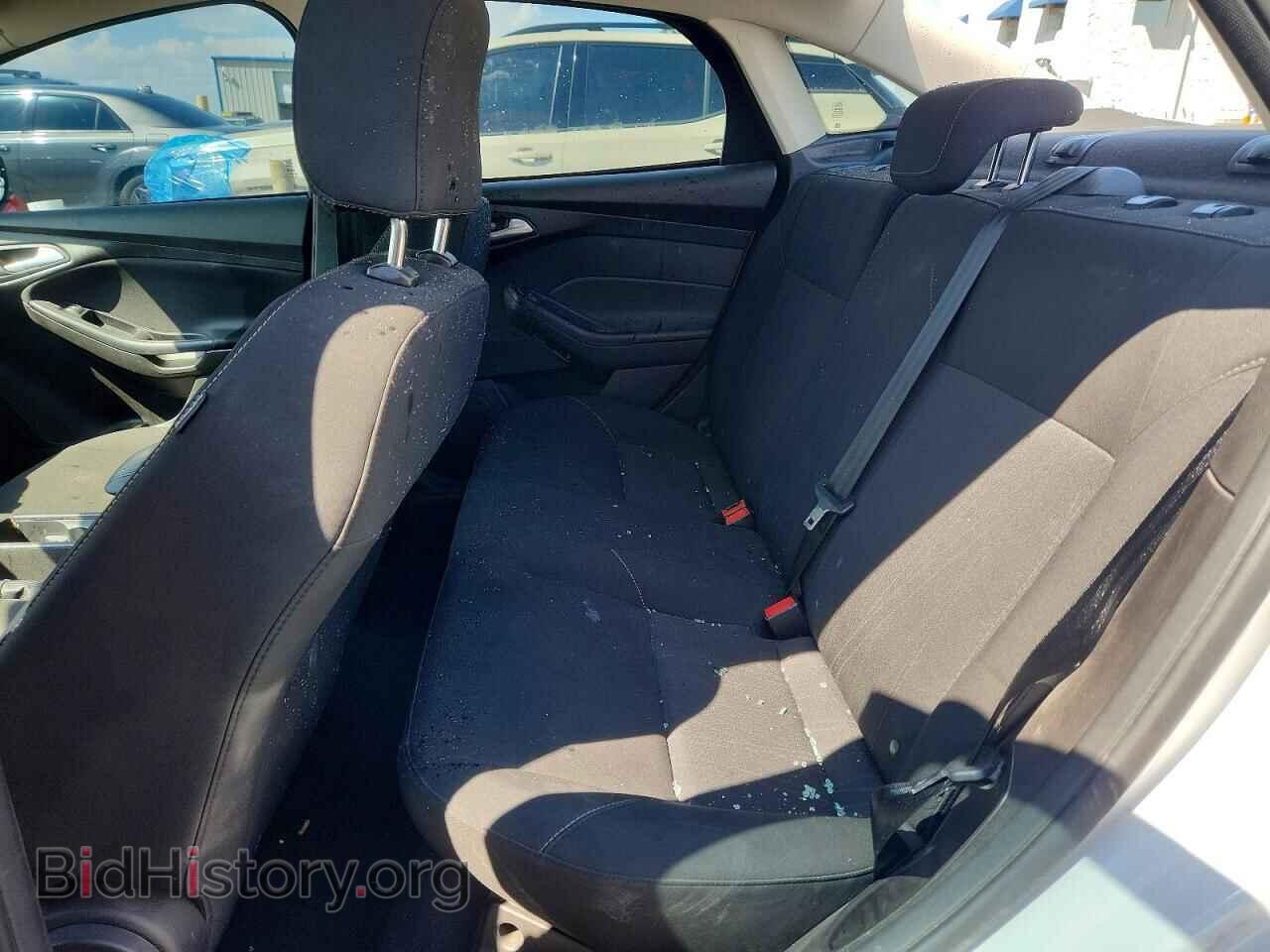 2016 FORD FOCUS - VIN: 1FADP3F20GL352890 - Photo 10