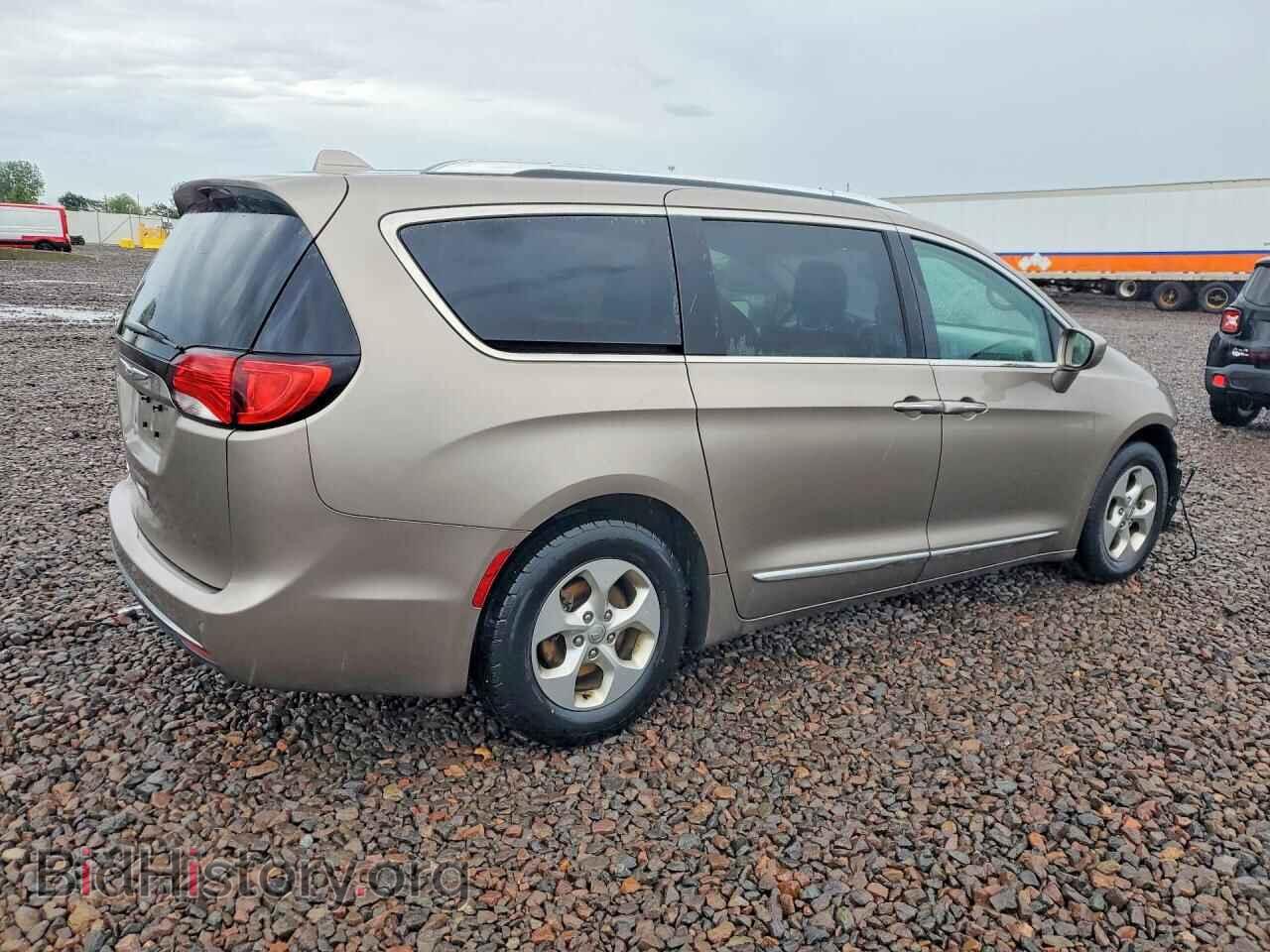 2017 CHRYSLER PACIFICA - VIN: 2C4RC1EG4HR734992 - Photo 3