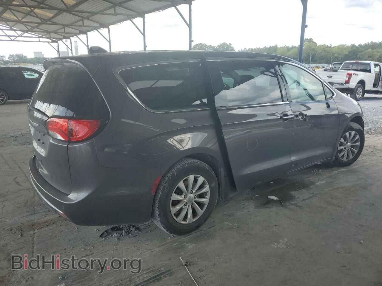 2018 CHRYSLER PACIFICA - VIN: 2C4RC1FG9JR115499 - Photo 3