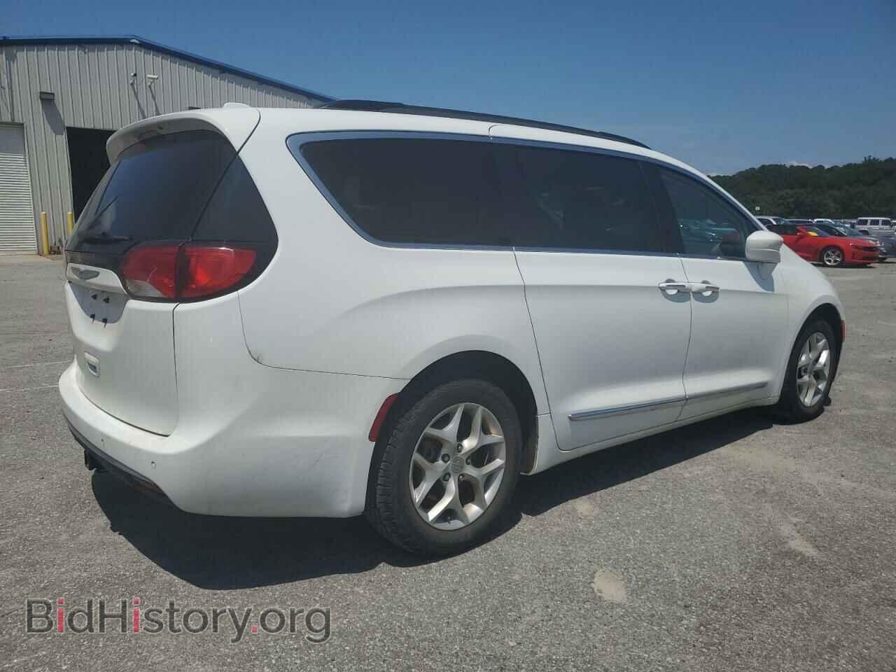 2017 CHRYSLER PACIFICA - VIN: 2C4RC1BG3HR597998 - Фото 3
