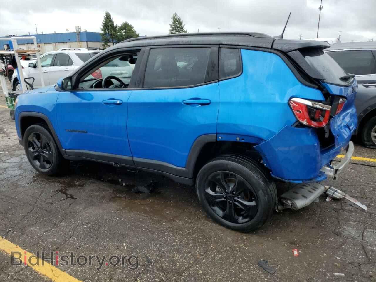 2018 JEEP COMPASS - VIN: 3C4NJDBB9JT299050 - Фото 2