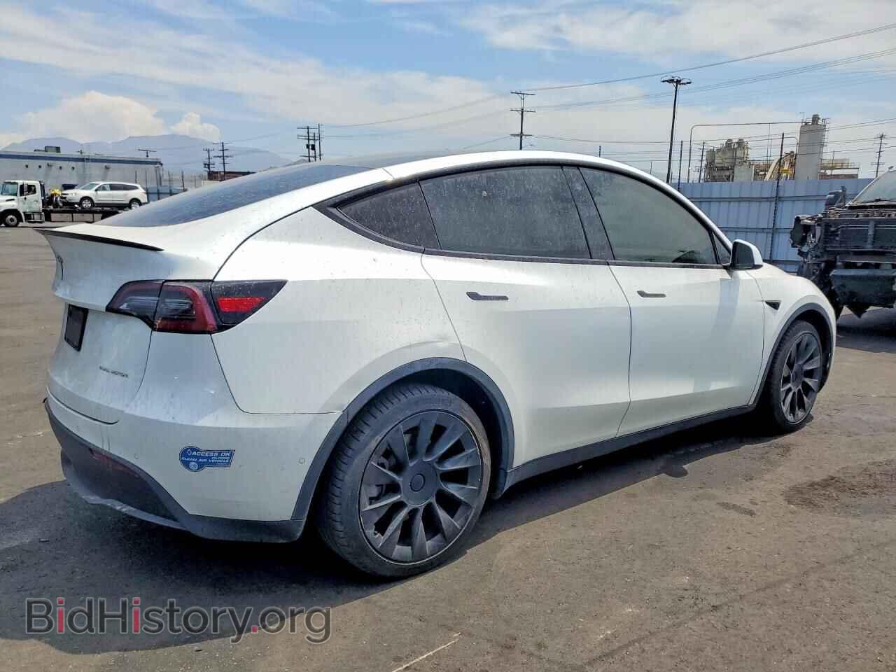 2021 TESLA MODEL Y - VIN: 5YJYGDEE8MF219225 - Photo 3