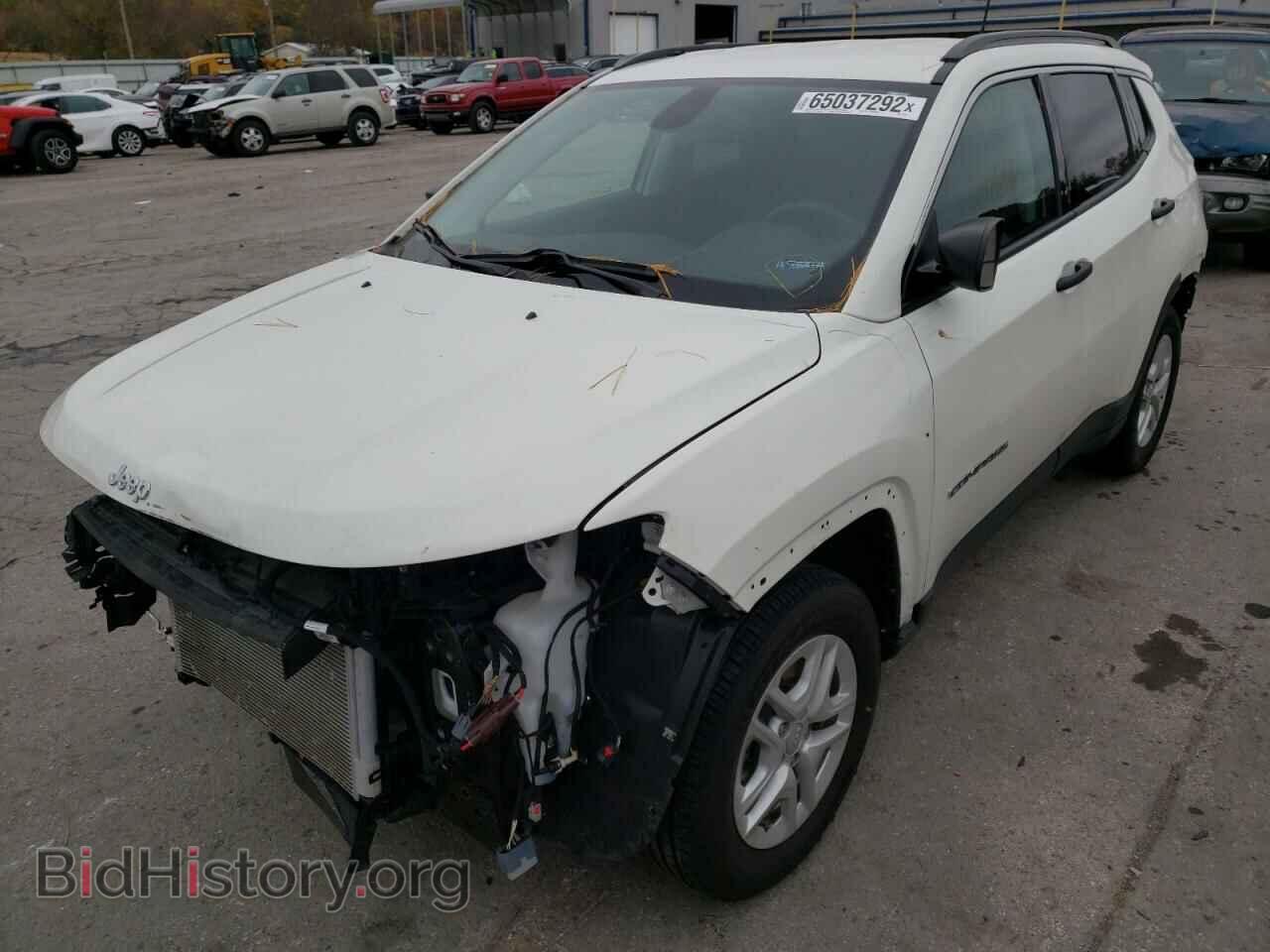 2020 JEEP COMPASS - VIN: 3C4NJCABXLT186741 - Фото 2