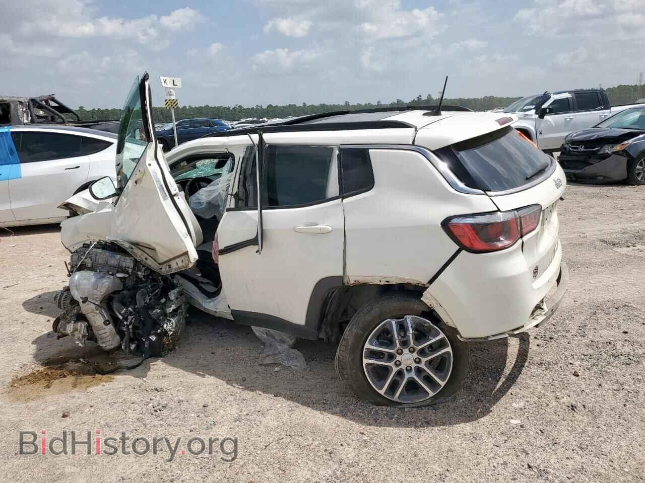 2019 JEEP COMPASS - VIN: 3C4NJCBB6KT743058 - Фото 2