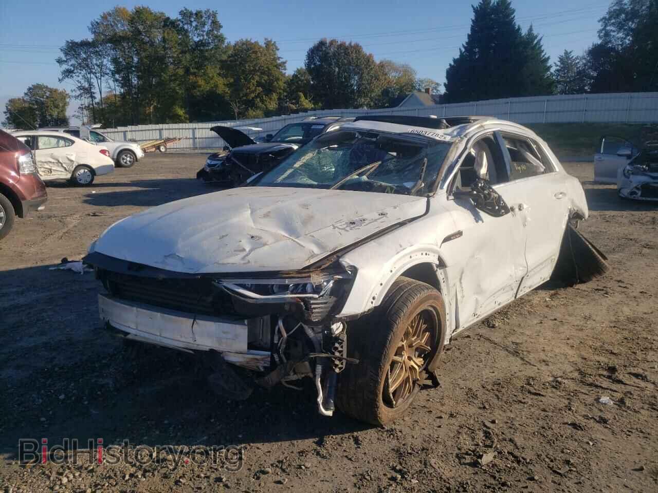 2019 AUDI E-TRON - VIN: WA1LAAGE8KB023044 - Photo 2