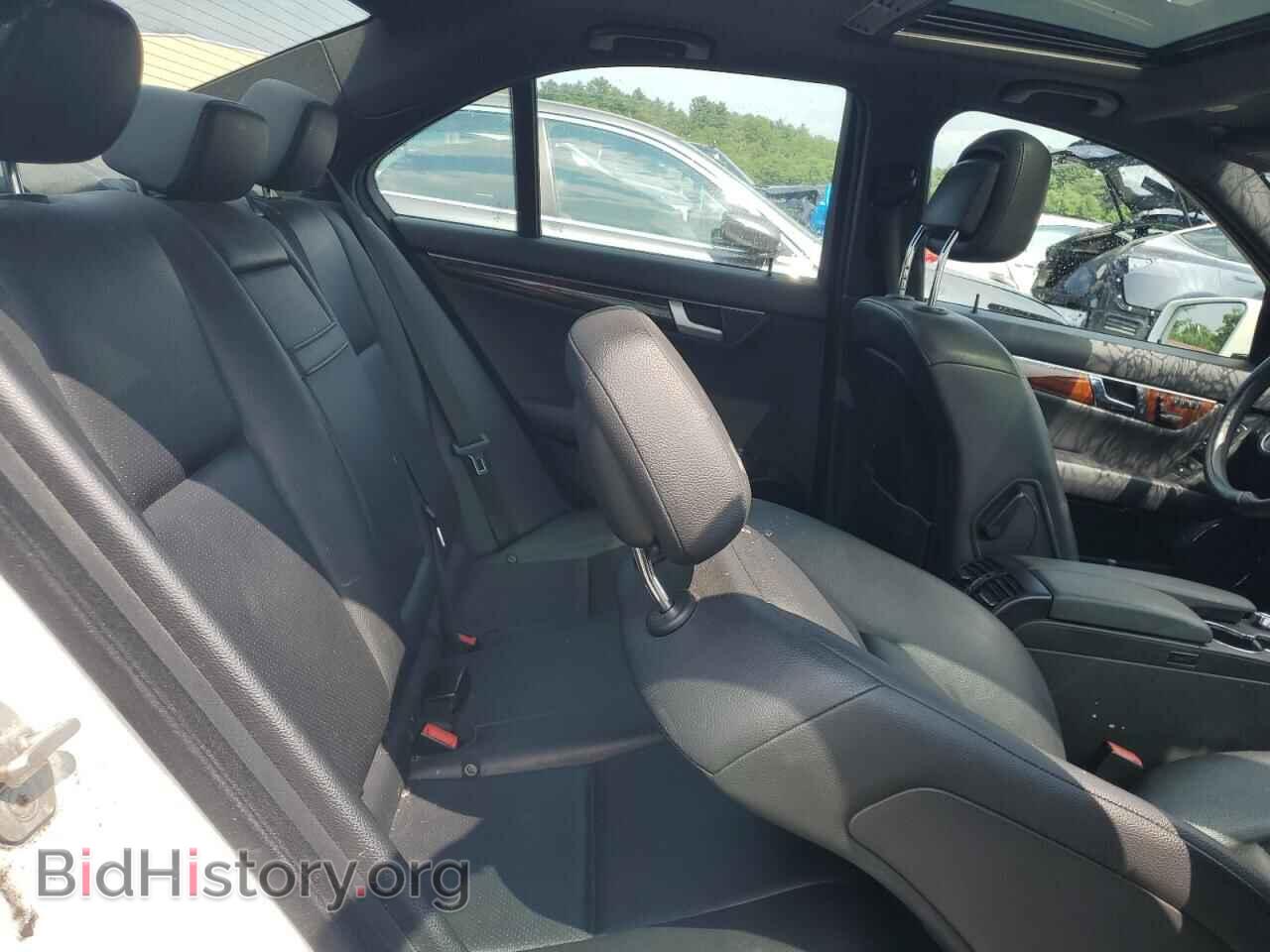 2014 MERCEDES-BENZ C-CLASS - VIN: WDDGF8AB7EA931775 - Фото 10