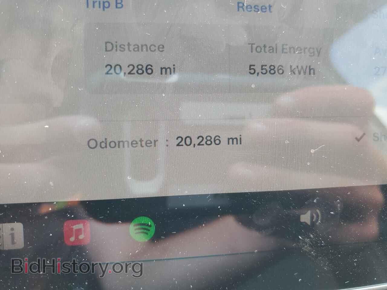 2024 TESLA MODEL Y - VIN: 7SAYGAEE4RF089971 - Photo 9