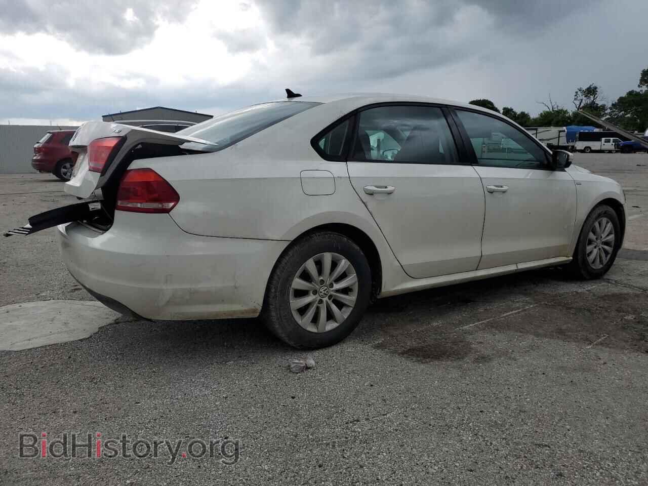 2015 VOLKSWAGEN PASSAT - VIN: 1VWAT7A35FC063290 - Фото 3