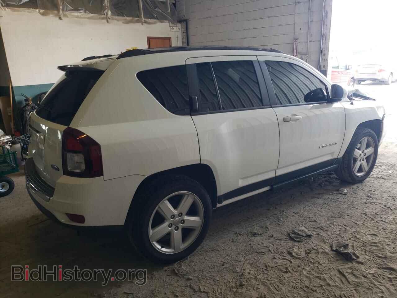 2014 JEEP COMPASS - VIN: 1C4NJCEA4ED776590 - Photo 3