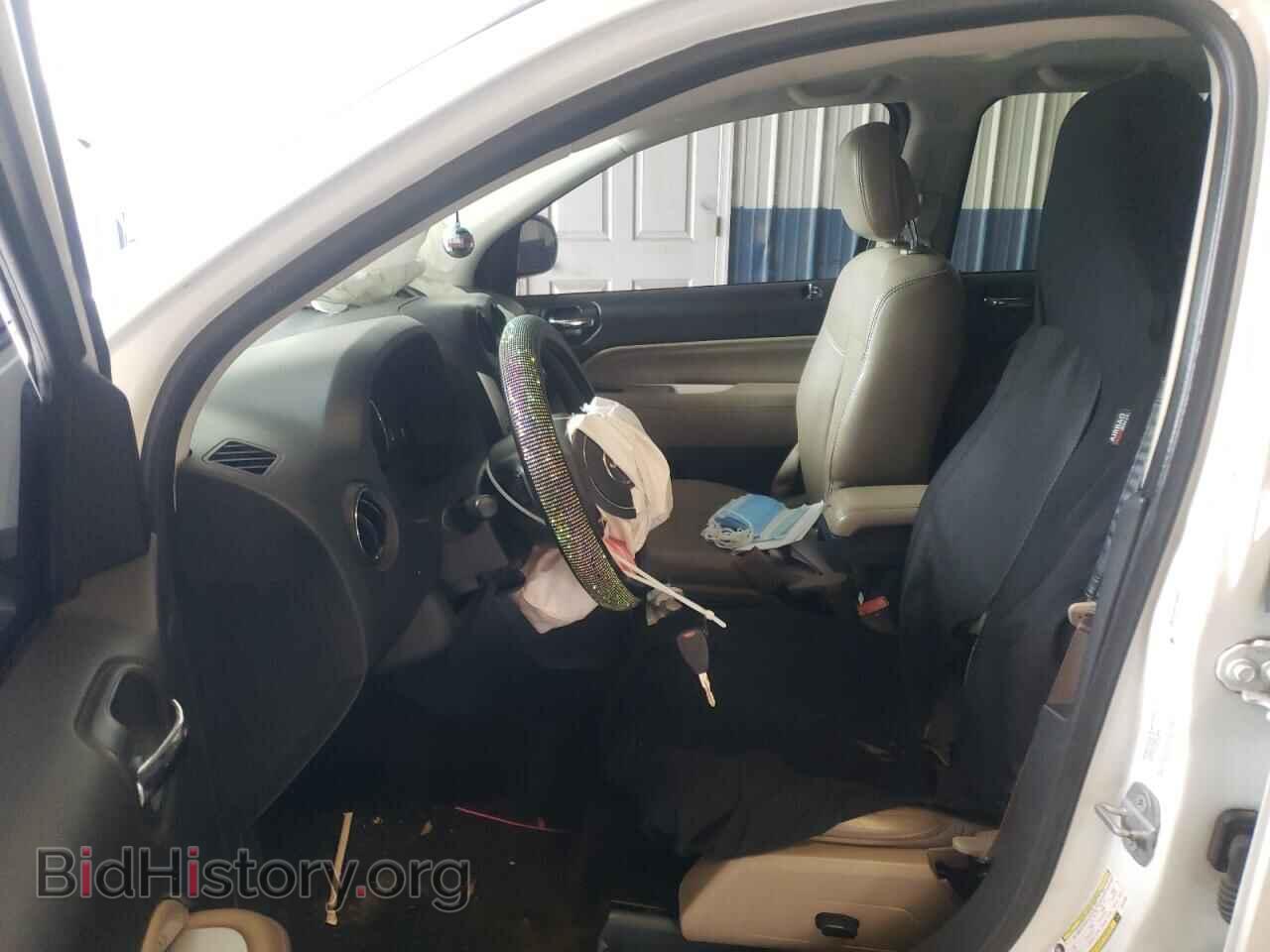2014 JEEP COMPASS - VIN: 1C4NJCEA4ED776590 - Photo 7