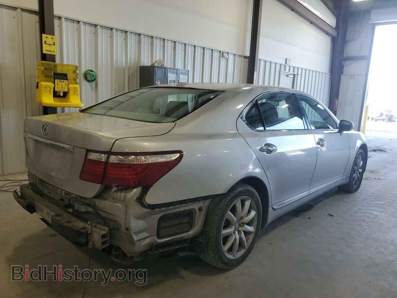 2007 LEXUS LS460 - VIN: JTHGL46F875002776 - Фото 4