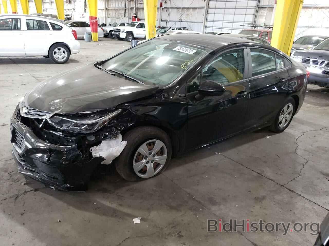 Photo 1G1BC5SM3J7236656 - CHEVROLET CRUZE 2018