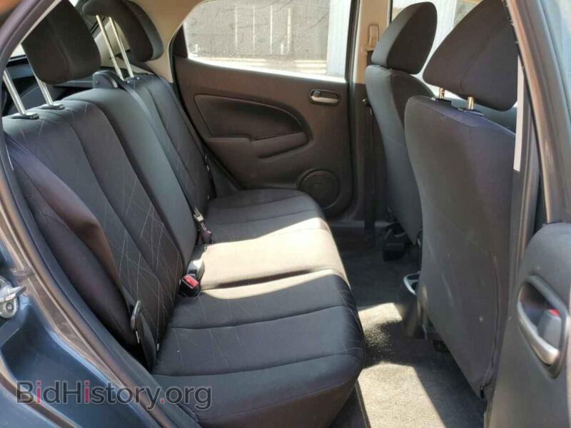 2011 Mazda 2 (VIN JM1DE1HY8B0109361) — фото 10 из 12