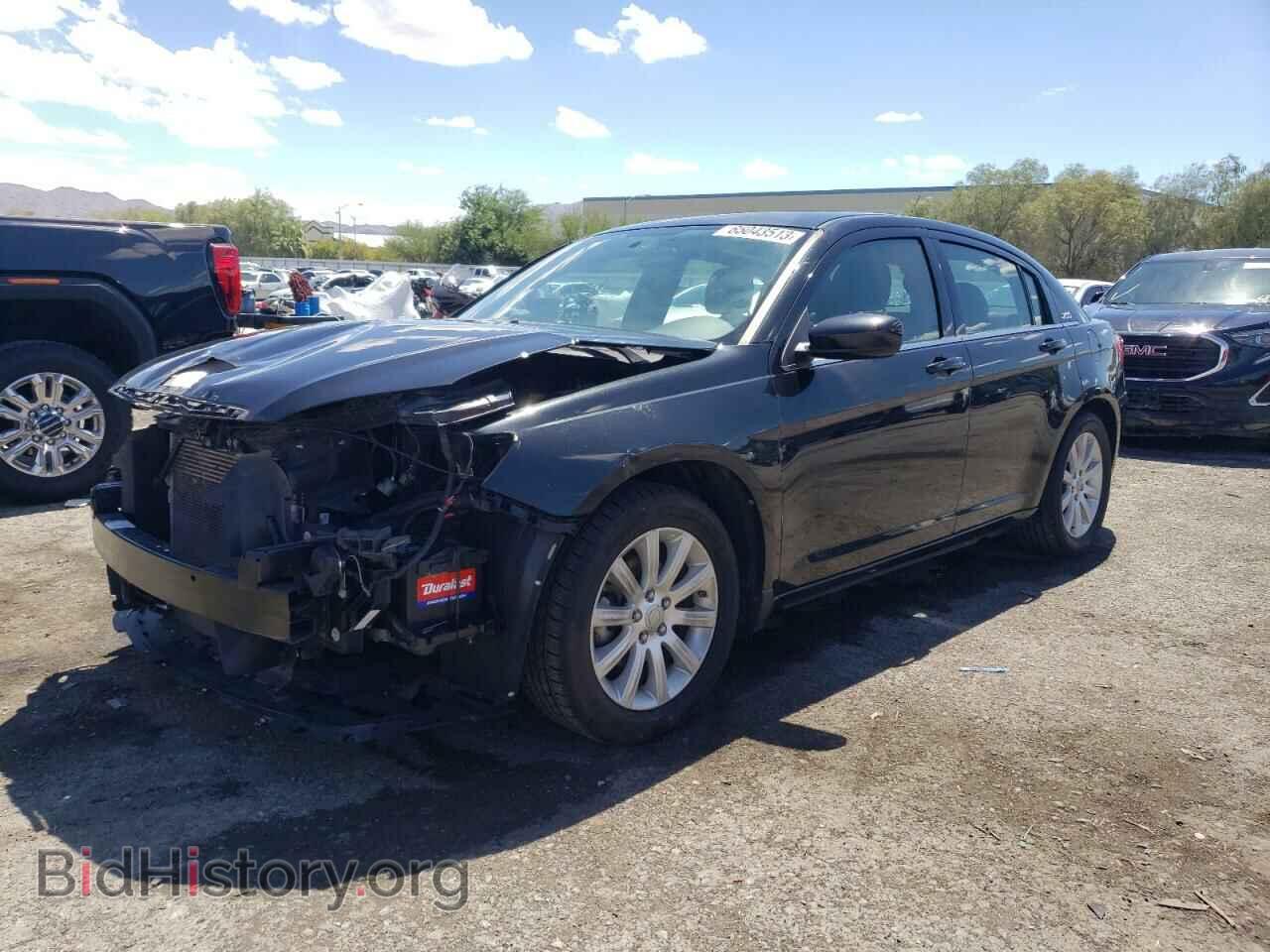Photo 1C3BC1FG3BN522741 - CHRYSLER 200 2011