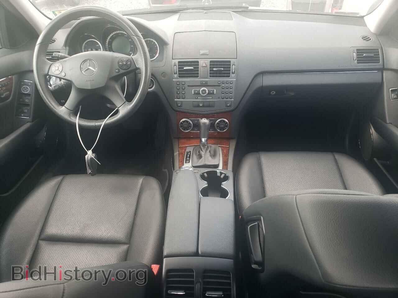 2011 MERCEDES-BENZ C-CLASS - VIN: WDDGF8BB2BR167975 - Фото 8