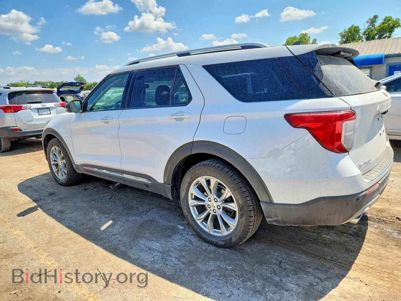 2021 FORD EXPLORER - VIN: 1FMSK8FH2MGB72652 - Photo 2