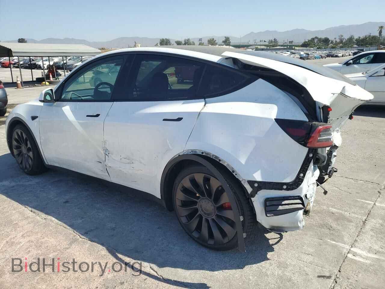 2022 TESLA MODEL Y - VIN: 7SAYGDEF4NF539011 - Фото 2