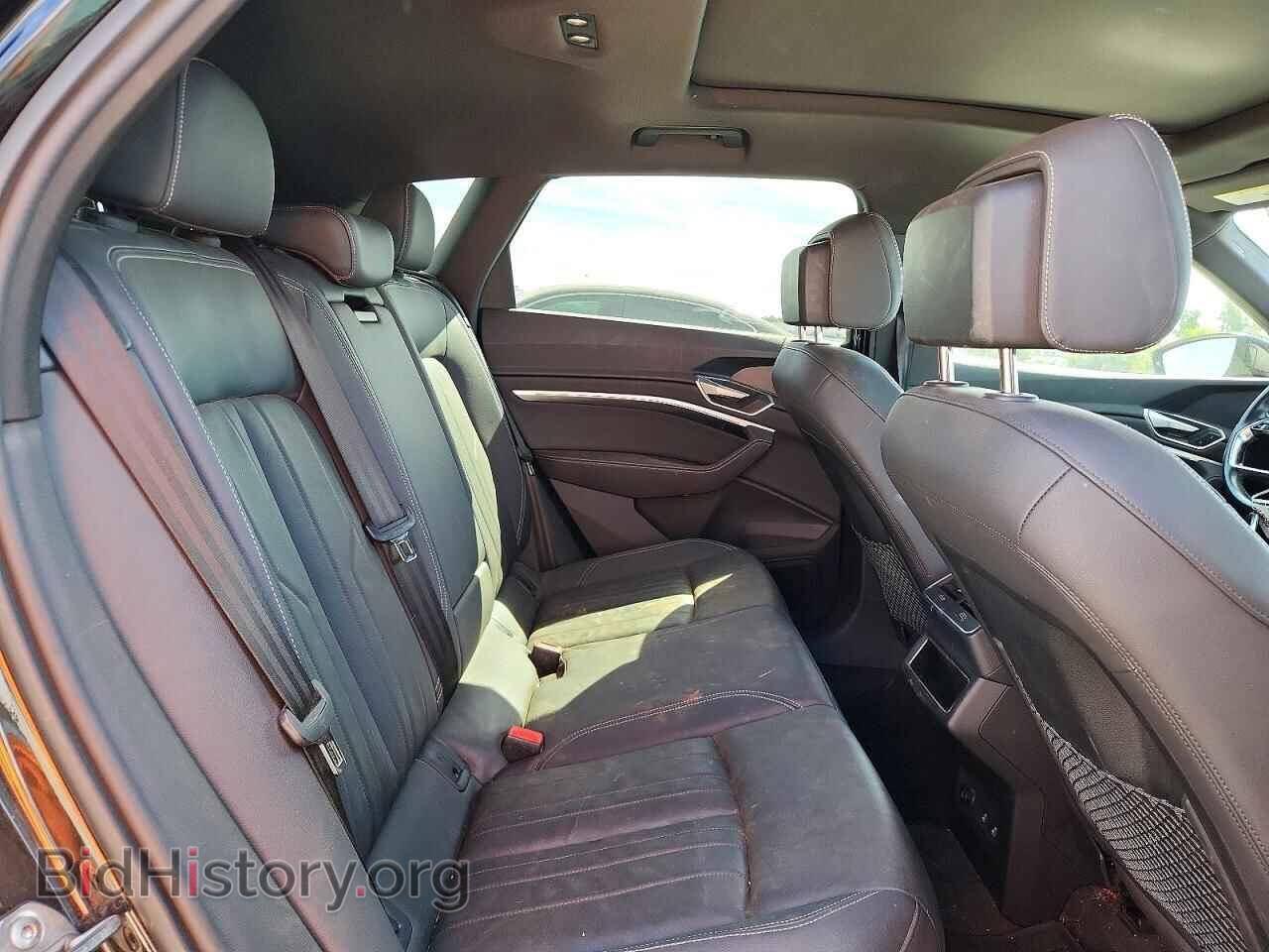 2022 AUDI E-TRON - VIN: WA1AAAGE5NB010649 - Photo 10