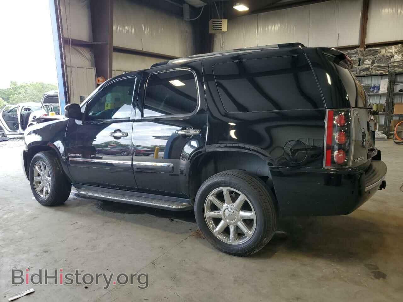 2013 GMC YUKON - VIN: 1GKS1EEF8DR365984 - Фото 2